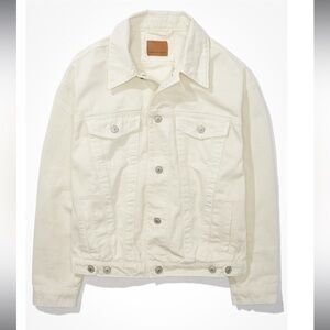 American Eagle 90s Boyfriend White Denim Jacket